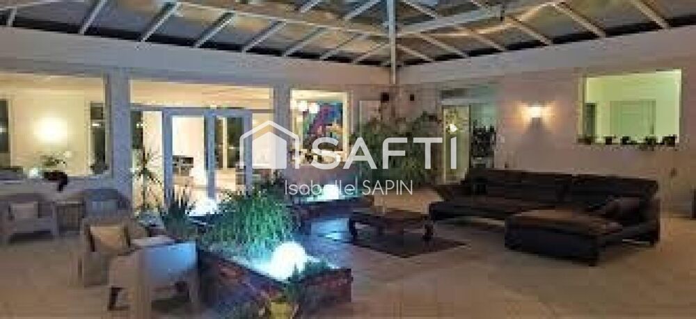 � vendre  Maison Neuville-de-Poitou (86170)