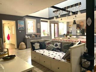  Maison à vendre 6 pièces 225 m²