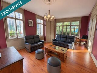  Maison à vendre 10 pièces 276 m²