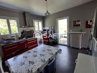  Maison � vendre 6 pi�ces 219 m�