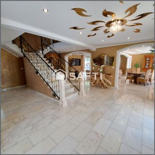  Maison à vendre 7 pièces 213 m²