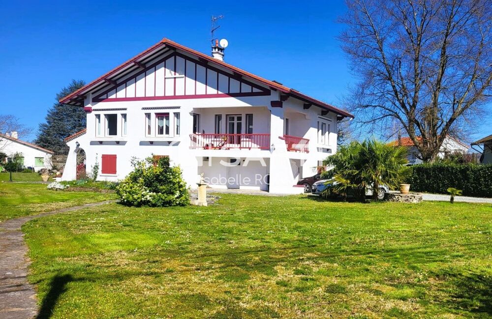 Vente Maison Jolie maison style Basque avec grand terrain Bordes