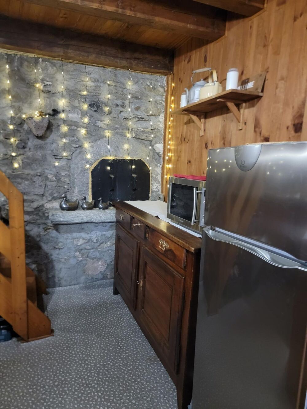 Vente Maison Maison sur 3 etages, 12 couchages une cave de 20 m2 Saint-martin-d'arc