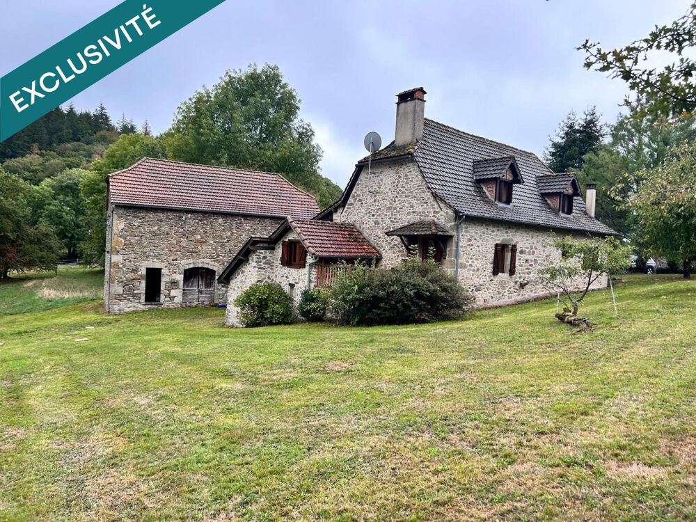 Vente Maison Coup de cœur pour cette maison en pierre rénovée avec grange de 148 m² ! Saint-bressou