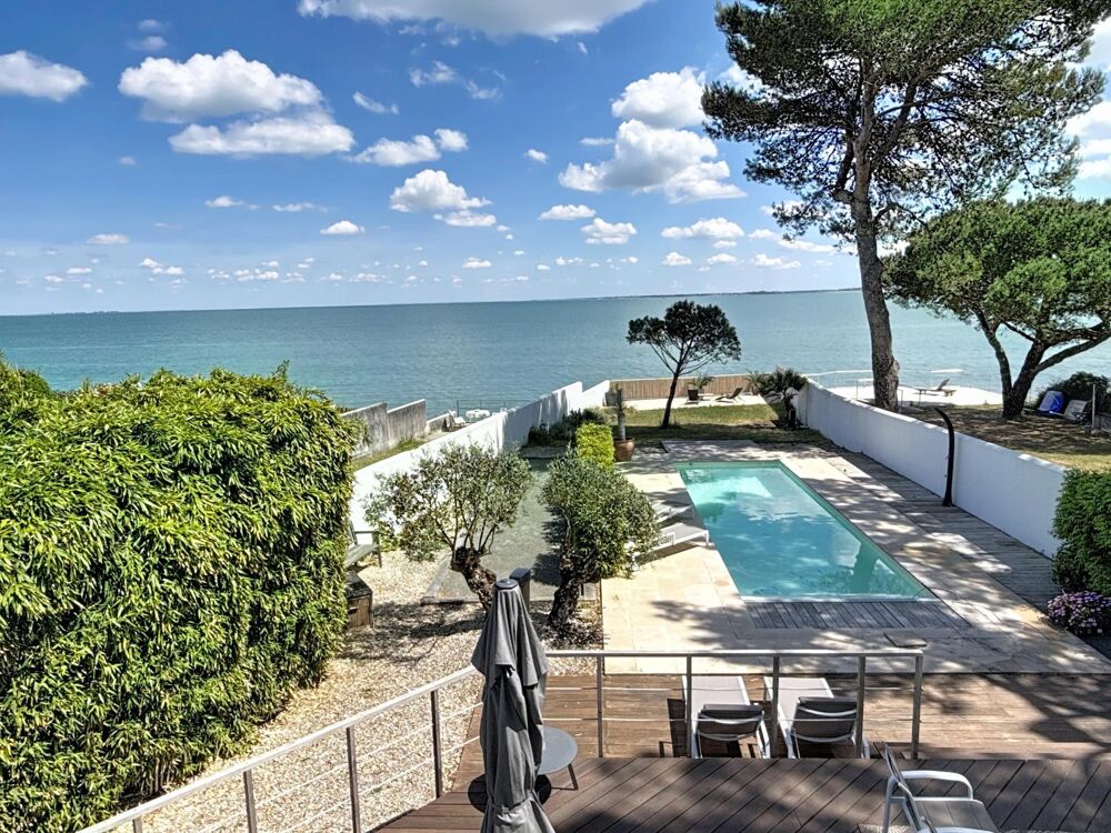 VILLA DEXCEPTION AVEC VUE MER PANORAMIQUE, 4 CHAMBRES, PISCINE ET GARAGE