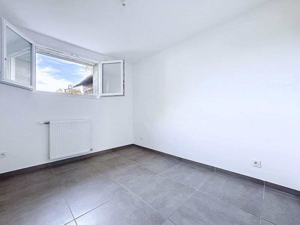 Vente Appartement Plain-pied, rare terrain privatif, refait à neuf, petite copropriété Saint-cassien