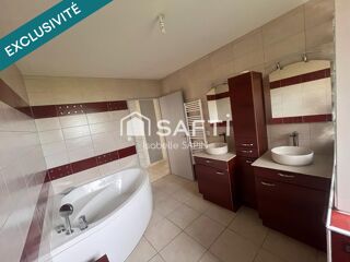  Maison à vendre 4 pièces 163 m²
