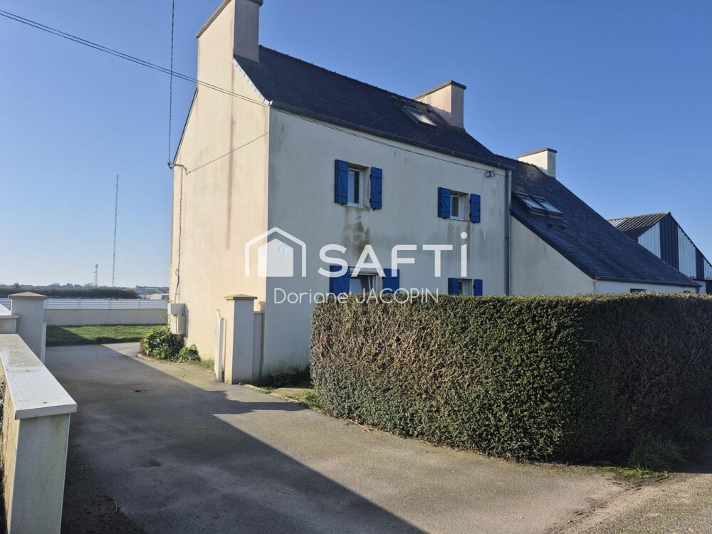Ensemble immobilier de 130 m2, en campagne, proche de la mer.
