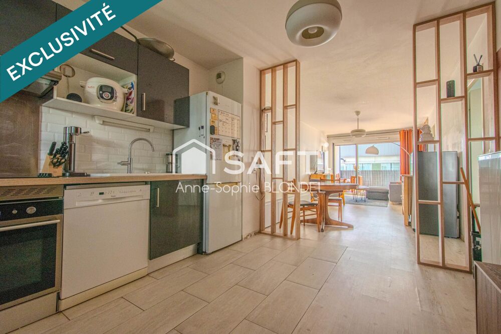 Vente Appartement BORDEAUX BASSINS A FLOTS Appartement 2 chambres, balcon, parking Bordeaux