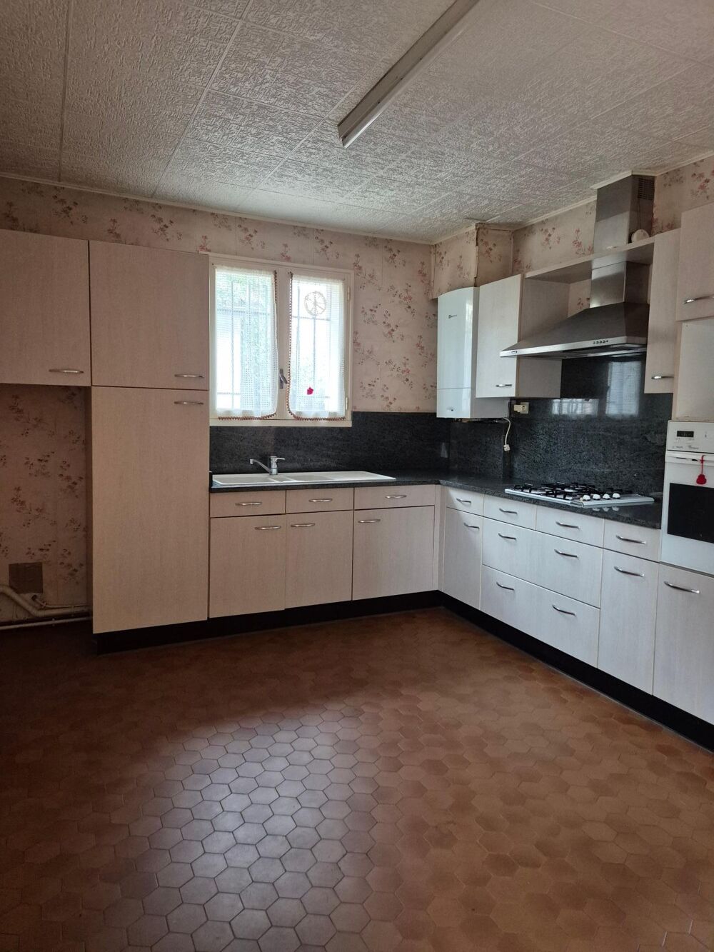 Vente Maison CARMAUX Maison de 85m2 avec garages et terrain Carmaux