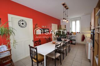  Maison � vendre 10 pi�ces 309 m�