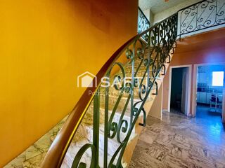  Maison  vendre 8 pices 236 m