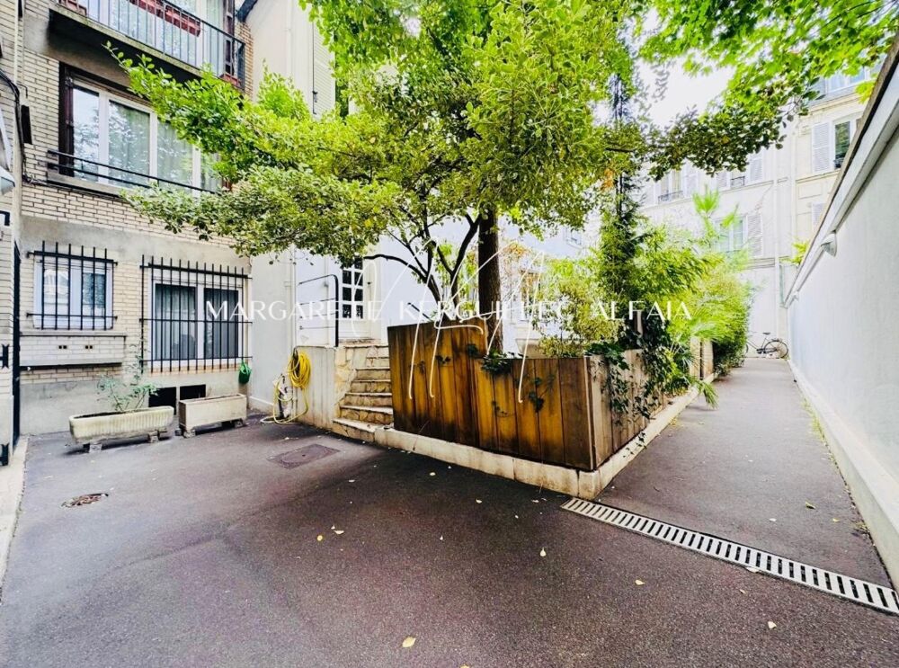 Vente Appartement Studio de 35,07m2 Carrez avec un fort potentiel - Quartier recherché Paris 17