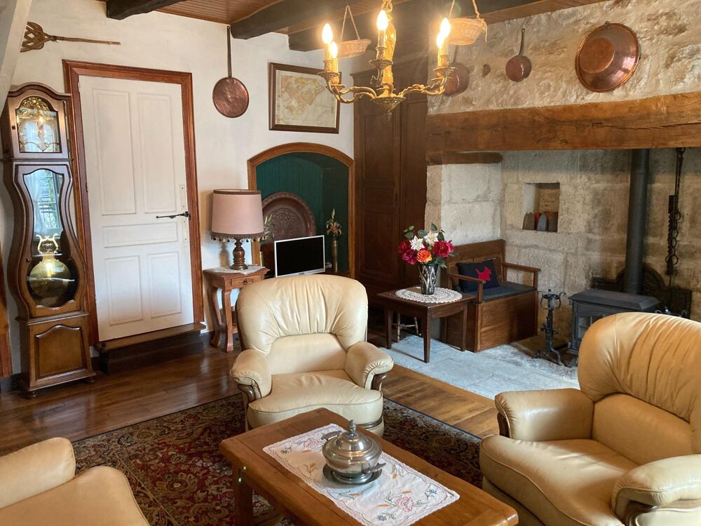 Vente Maison Maison de bourg 109m² Antignac