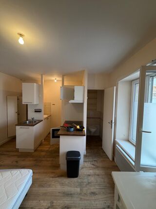  Appartement à louer 1 pièce 19 m²