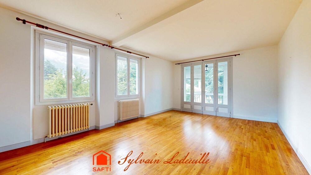 Maison 8 pièces au Bugue : fort potentiel à saisir