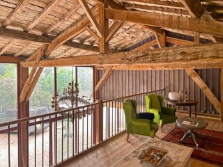  Maison � vendre 8 pi�ces 325 m�