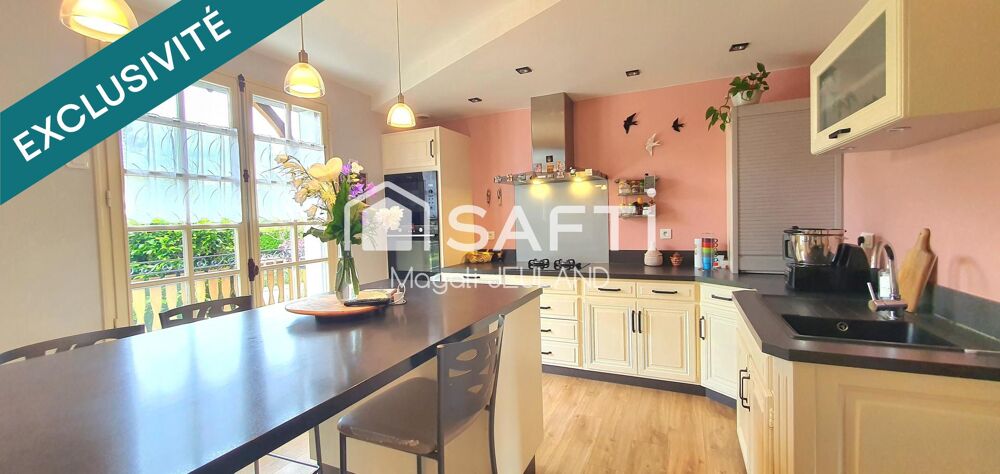 MAISON FAMILLIALE, de 172 m2 sur sous sol , HANGAR , JARDIN PAYSAGÉ 1200 M2,