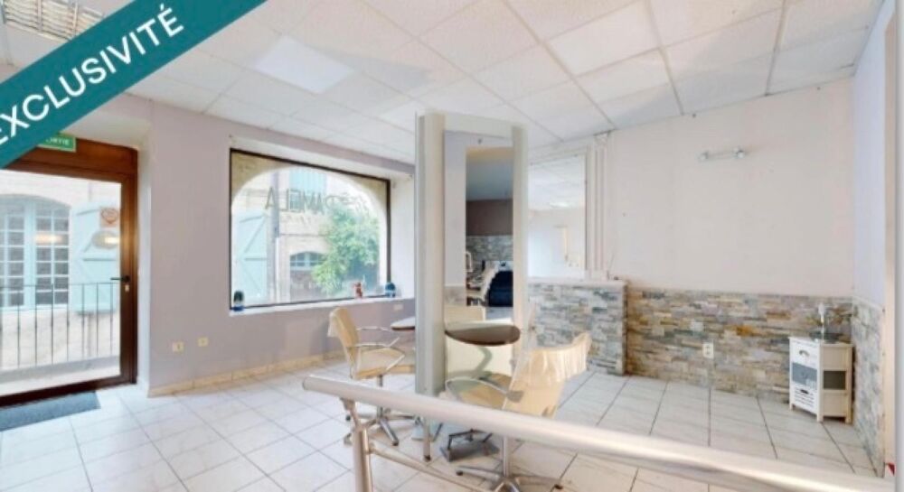 Vente Maison Immeuble en pierre au coeur de la commune du Bugue Le bugue