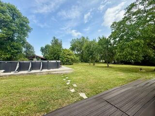  Maison � vendre 9 pi�ces 315 m�