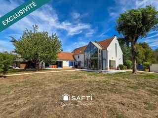  Maison à vendre 8 pièces 293 m²