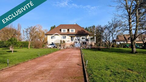  Villa r�nov�e de standing, volumes et finitions d'exception Maison - 13 pi�ce(s) - 291 m�