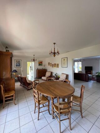  Maison � vendre 7 pi�ces 212 m�