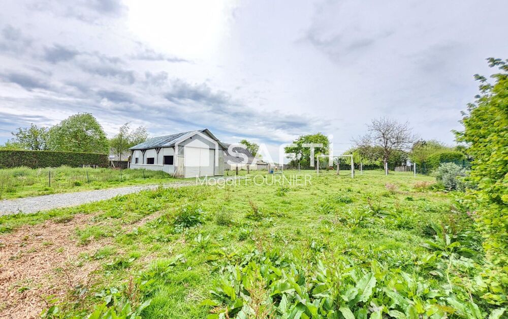 Vente Terrain Grand terrain constructible de 2400m² en campagne Rannee