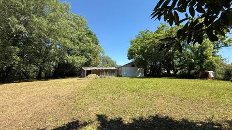   Maison de 177 m  rnover sur terrain plat de 2 110 m Maison - 4 pice(s) - 177 m