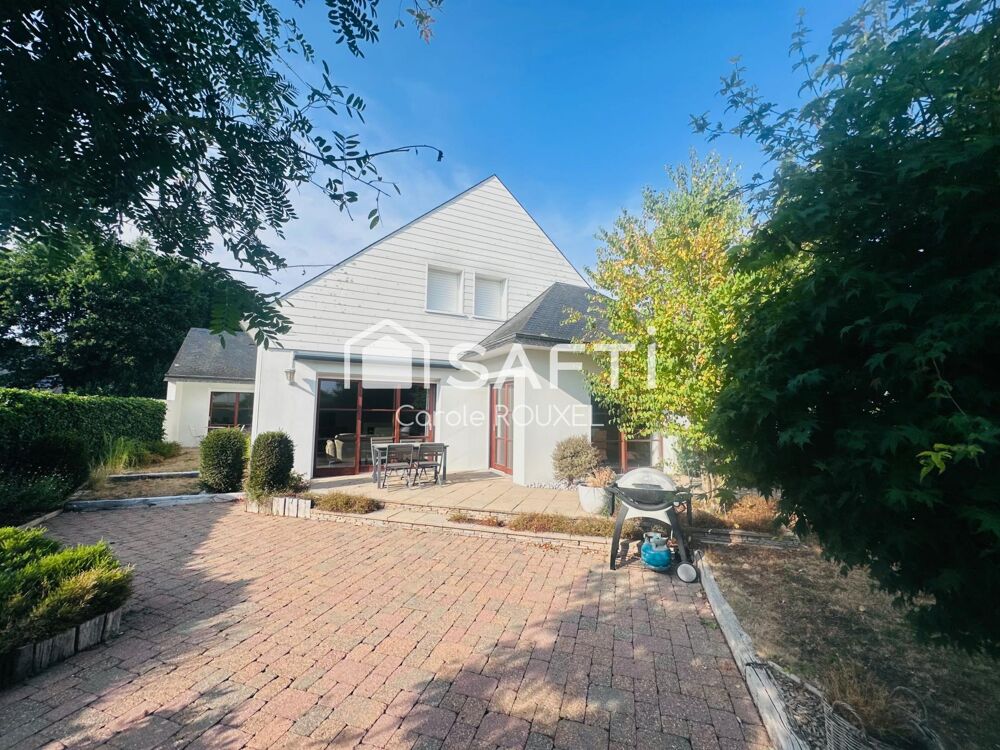 Vente Maison Maison d'env. 170M2 de 2003 sur 3 niveaux avec 5 chambres, 2 salles de bain, 2 wc, 1 garage, 1 buanderie, 1 jardin sur un terrai Vannes