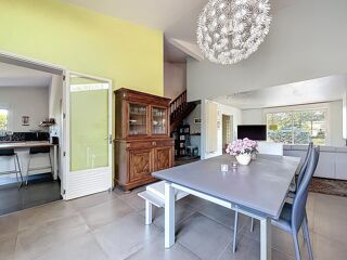  Maison � vendre 6 pi�ces 165 m�