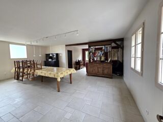  Maison à vendre 8 pièces 195 m²