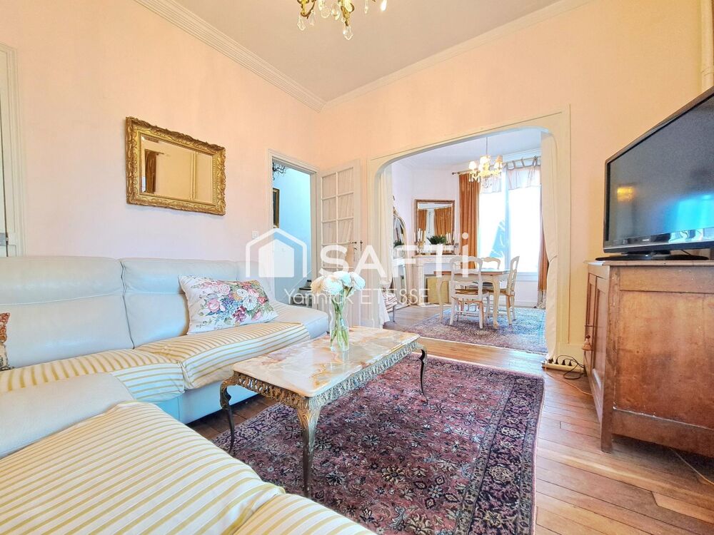Vente Maison Demeure de caractère 165 m2, 5 chambres, 557 m² de terrain, gare ligne H à 7 mns à pied. Meriel