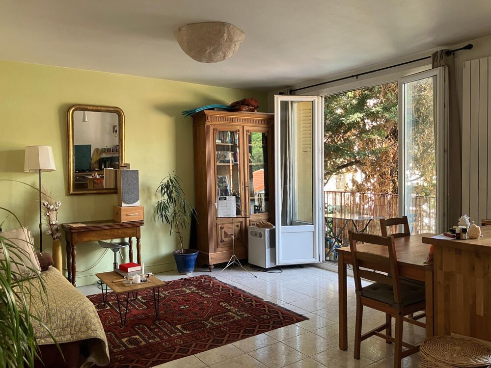 Vente Appartement Proche métro, agréable 2 pièces avec balcon Montreuil