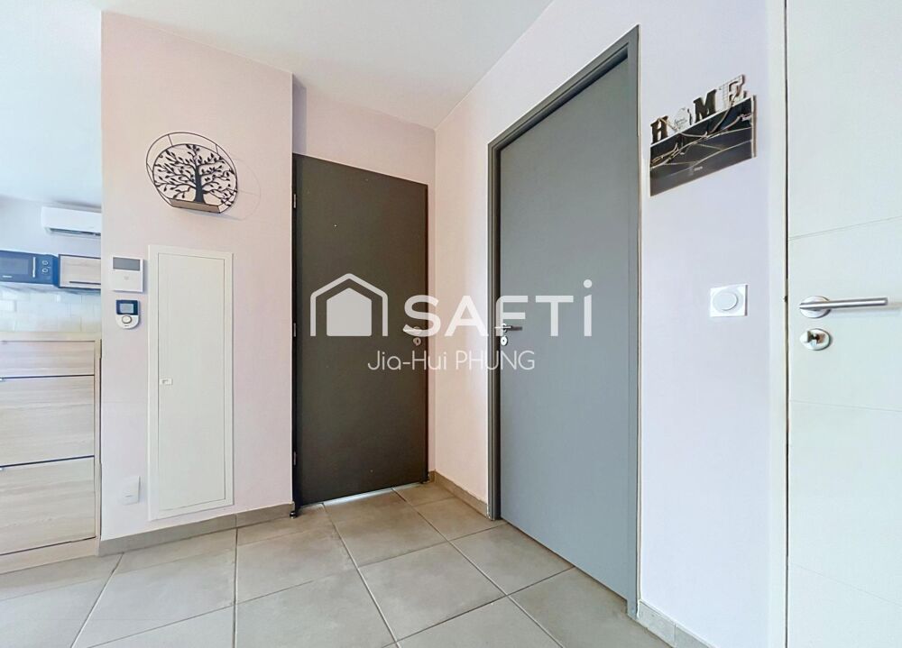 Appartement moderne avec parking - Quartier Saint-Jean-d'Angély
