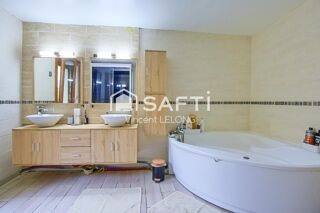  Maison � vendre 6 pi�ces 172 m�