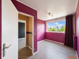  Appartement � vendre 5 pi�ces 82 m�