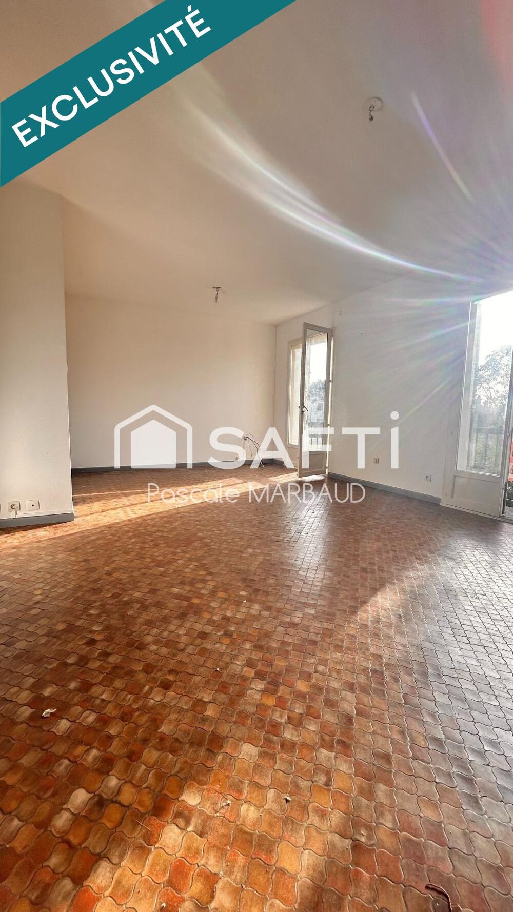 villa de 125 m² en R+1, double garage sur 516 m² Clos