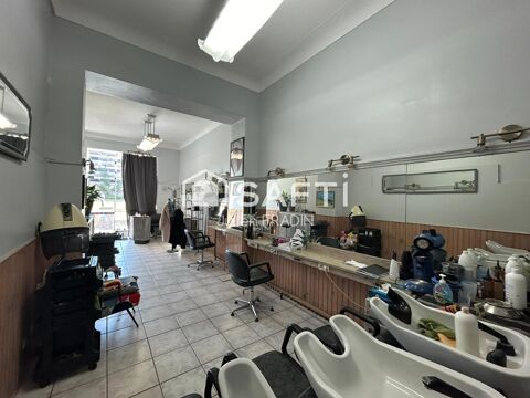 Fonds de commerce coiffure 30 m&sup2; - Nantes Centre - Ch&acirc;teau des Ducs de Bretagne 15600 44000 Nantes