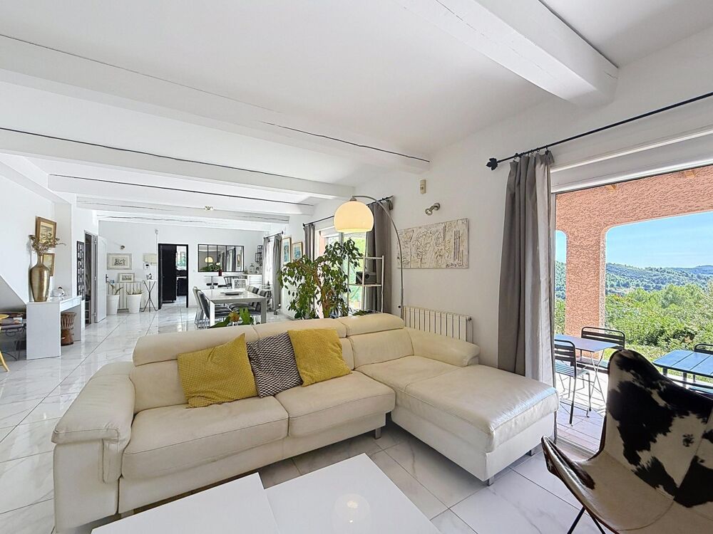 Vente Maison BANDOL – PROPRIÉTÉ D'EXCEPTION – VUE DOMINANTE – 260 M² – TERRAIN DE 5 000 M² – PISCINE – DÉPENDANCES Bandol