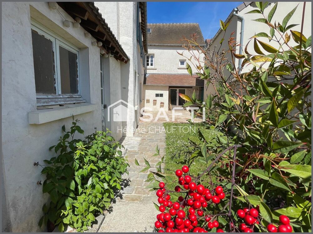Maison de village, 3 chambres, jardinet, garage