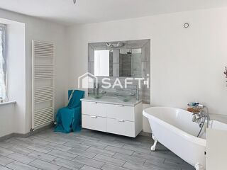 Maison  vendre 7 pices 180 m