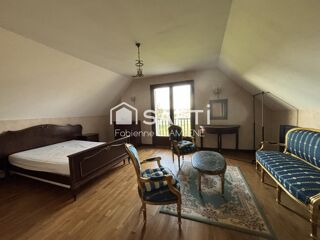  Maison � vendre 10 pi�ces 303 m�