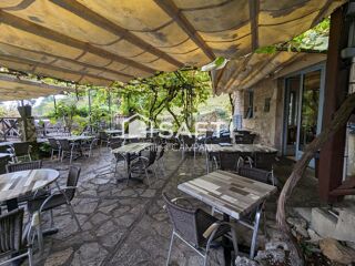   Vente bar restaurant dans un des plus beaux village de France Saint-cirq-lapopie