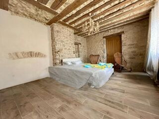  Propri�t�/ch�teau � vendre 10 pi�ces 215 m�