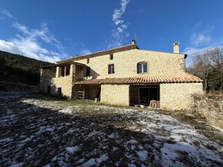  Maison � vendre 8 pi�ces 246 m�