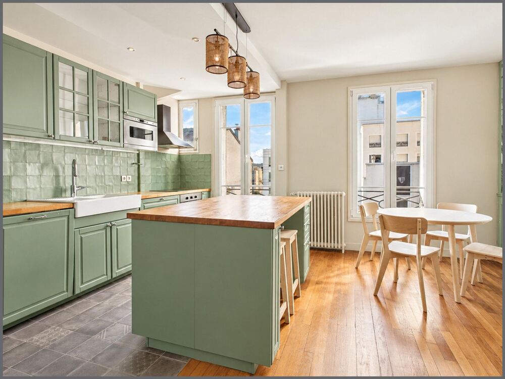 Vente Appartement Métro Louise-Michel - étage élevé - ascenseur Levallois-perret