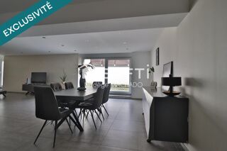  Maison � vendre 9 pi�ces 219 m�