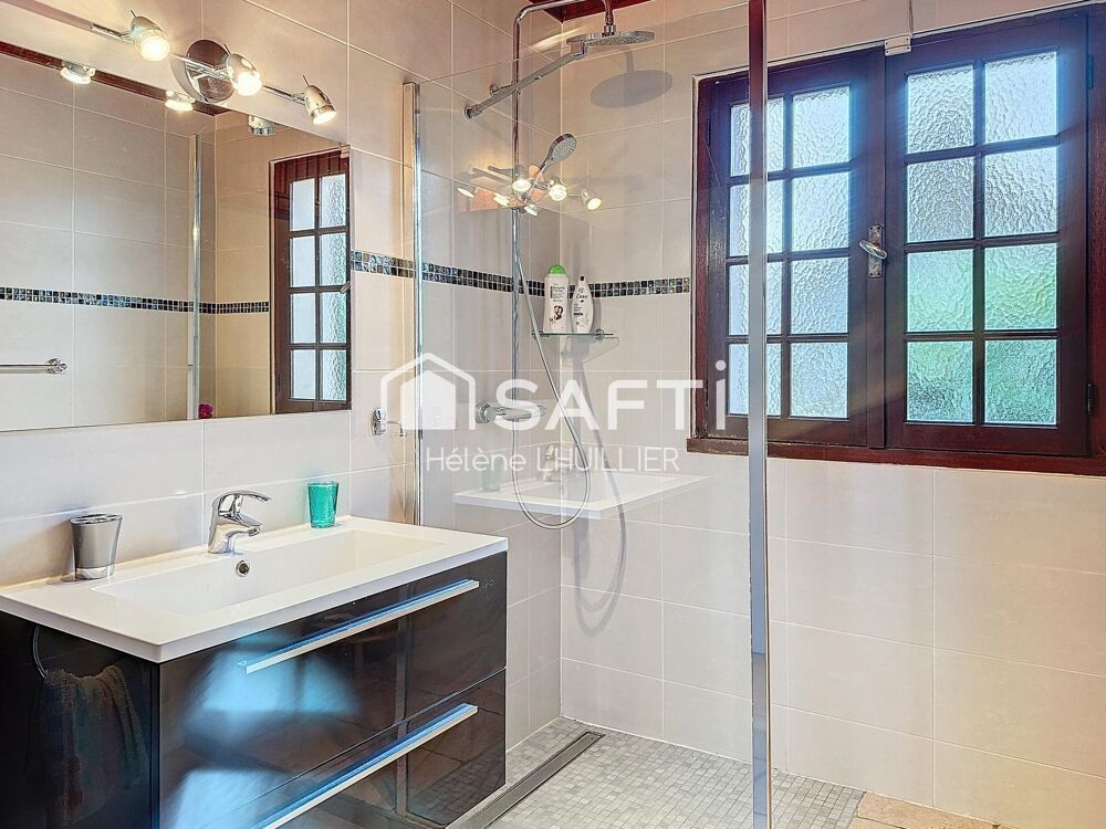 Vente Maison Maison T4 de 90m² sur grand terrain arboré – sous-sol et combles aménageables ! Lapeyrouse-fossat