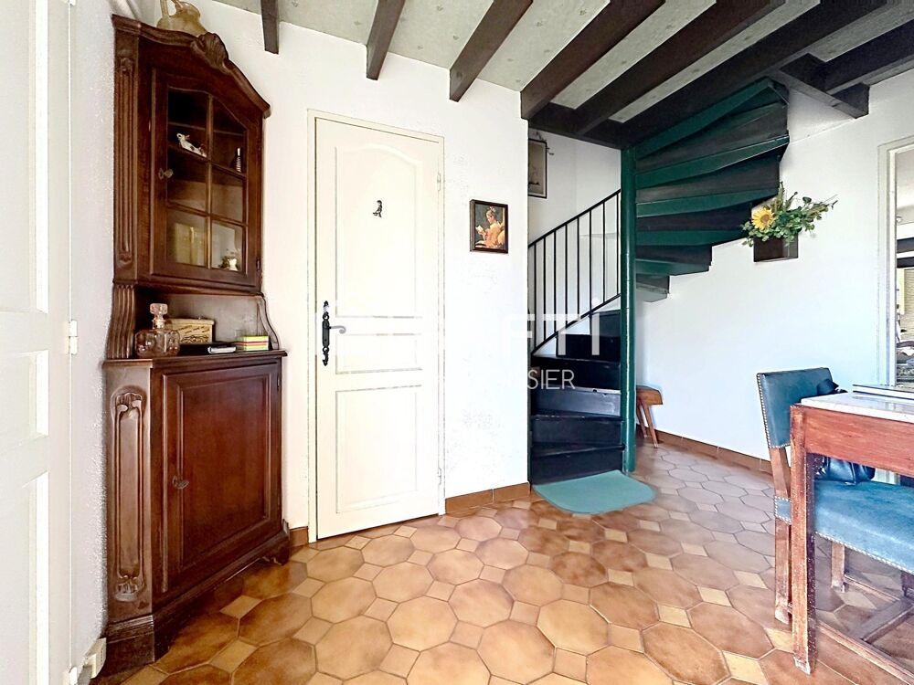 A VISITER SUR LE PONTET (84) - MAISON A ETAGE DE 92 m² env. AVEC TERRAIN